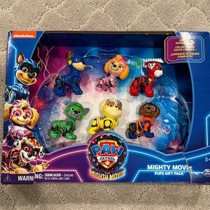 Paw Patrol Mighty Movie Pups Action Figures - Blue, Pink, Red, Green, Yellow